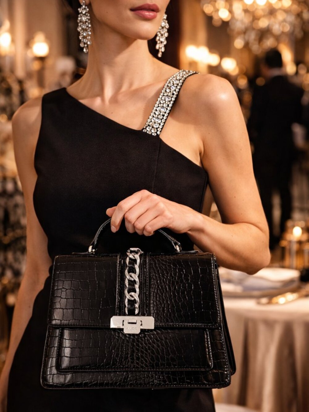 Aldo Anniebrook Black Croc Embossed Satchel Structured Top Handle Chain Lock NEW - Picture 10 of 10